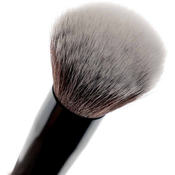 Brushworks No. 3 Multi-Tasking Brush (Bild 4 von 8)