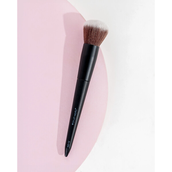 Brushworks No. 12 Blush Brush (Bild 5 von 7)