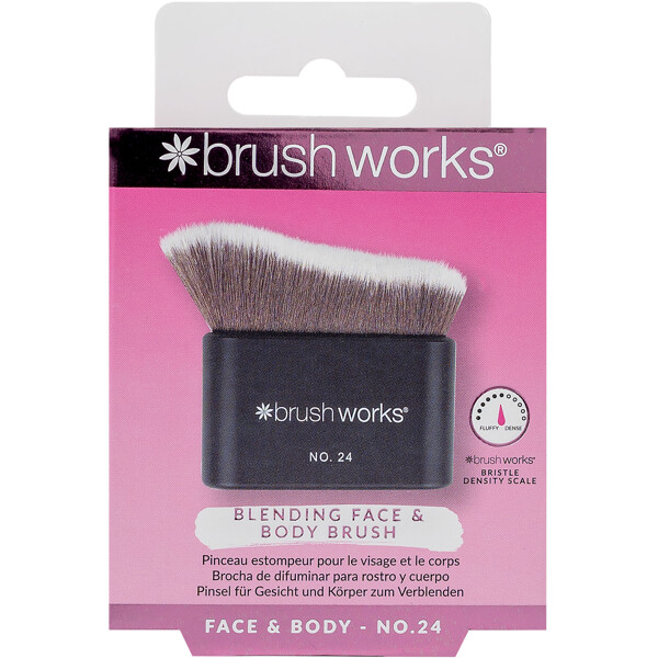 Brushworks No. 24 Blending Face & Body Brush (Bild 1 von 8)