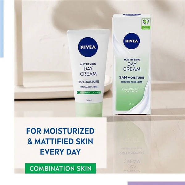 Nivea Mattifying Day Cream - Combination Skin (Bild 2 von 5)