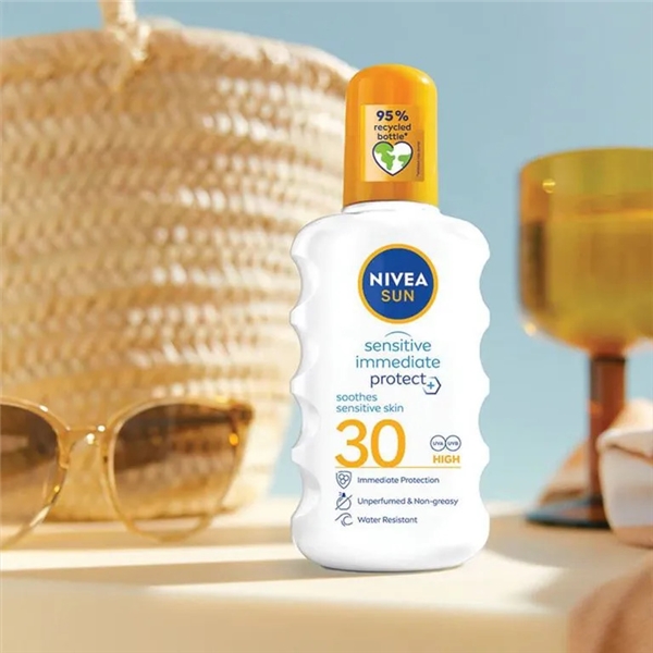 Nivea Sun Sensitive Immediate Protect SPF30 (Bild 5 von 7)